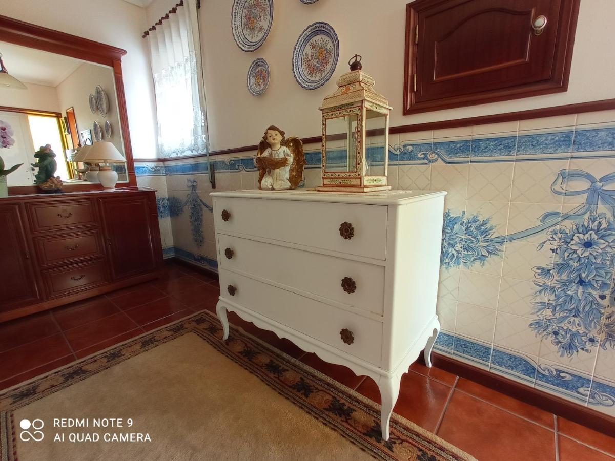A Casa Da Ti Laura 2 Hotell Aveiro Exteriör bild