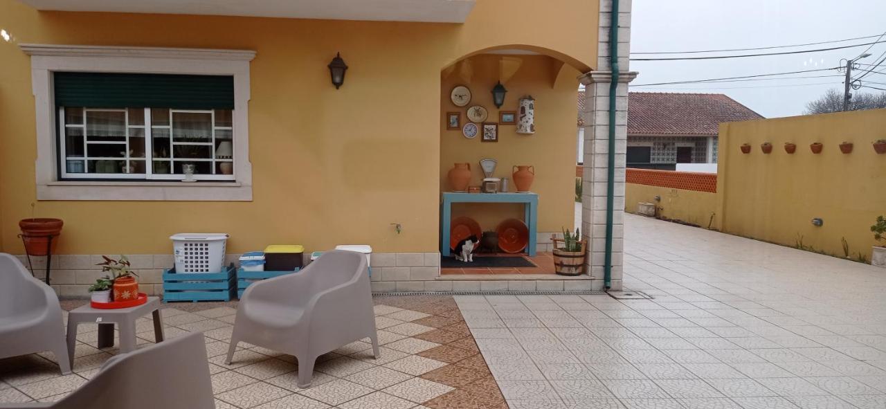 A Casa Da Ti Laura 2 Hotell Aveiro Exteriör bild